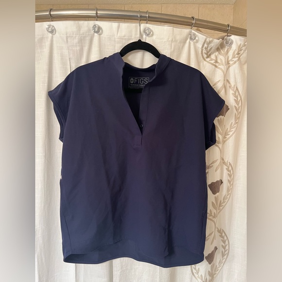 FIGS scrubs top Oversized - Picture 1 of 3